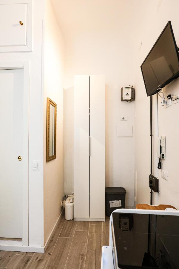 Giotto Studio Flat